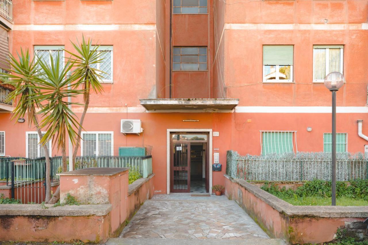 Le Rondini Apartment, 5 Persone, 2 Balconi, Policlinico Tor Vergata E Casilino Рим Екстериор снимка